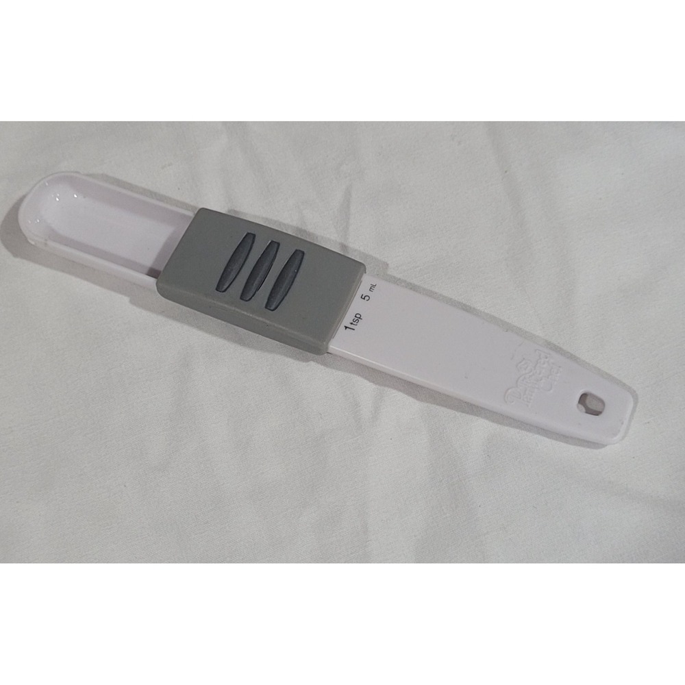 The Pampered Chef Adjustable Teaspoon Measuring Spoon Sliding Spoon